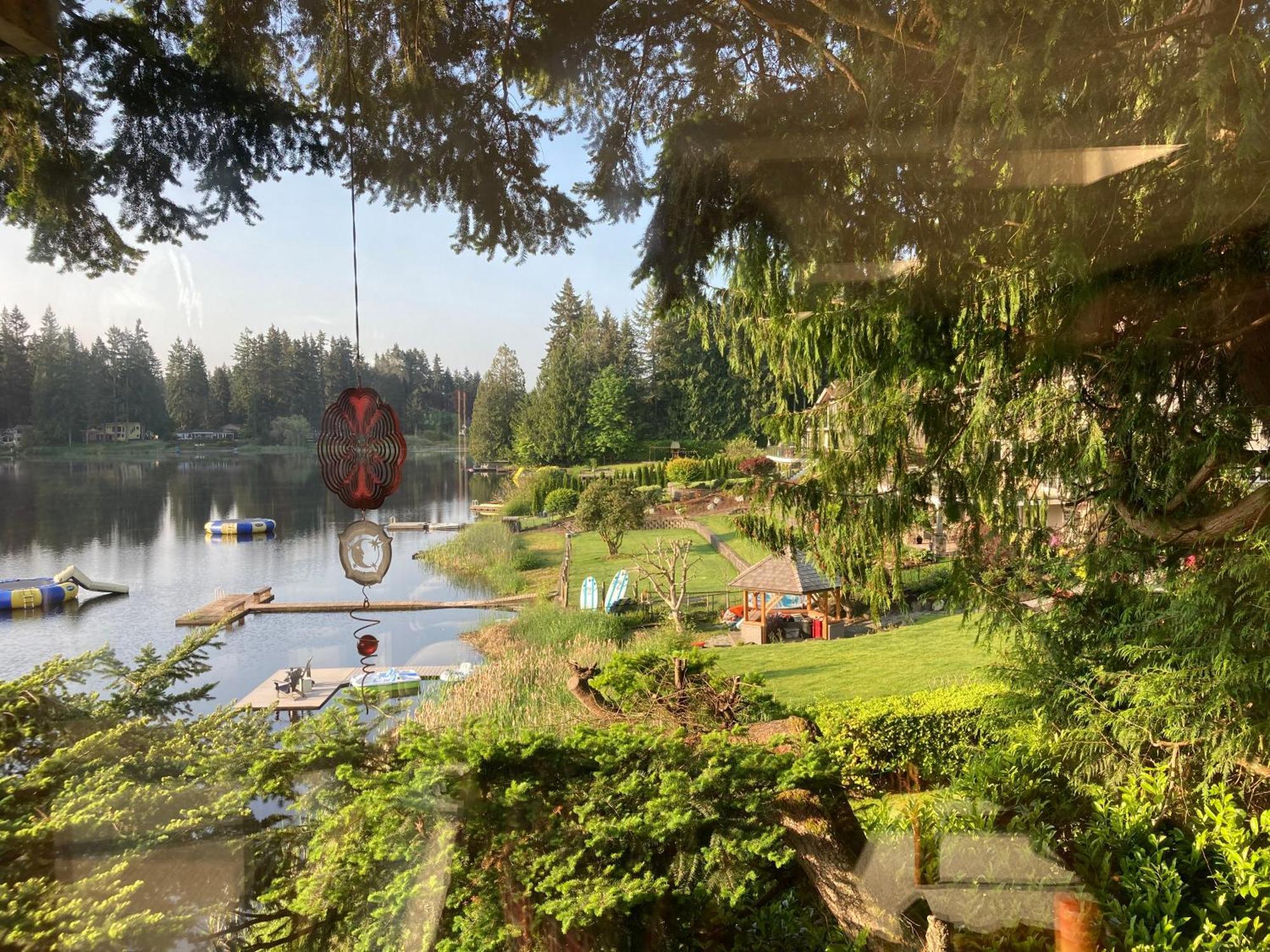 וודינוויל Cottage Lake Bed And Breakfast מראה חיצוני תמונה